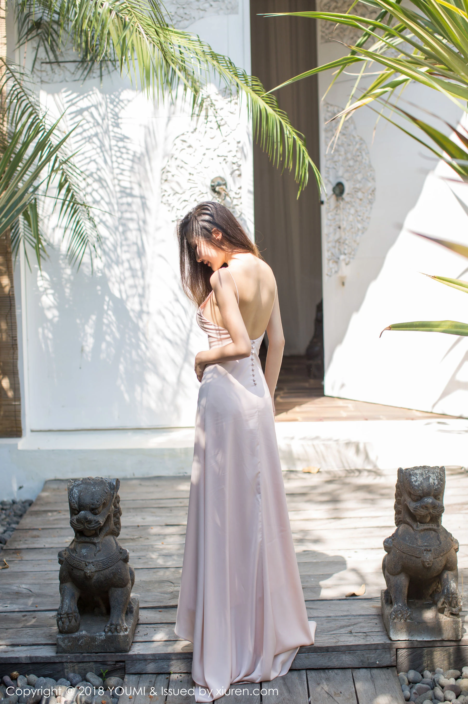 Yumi-尤美《优雅长裙+比基尼》 尤蜜荟YouMi Vol.156