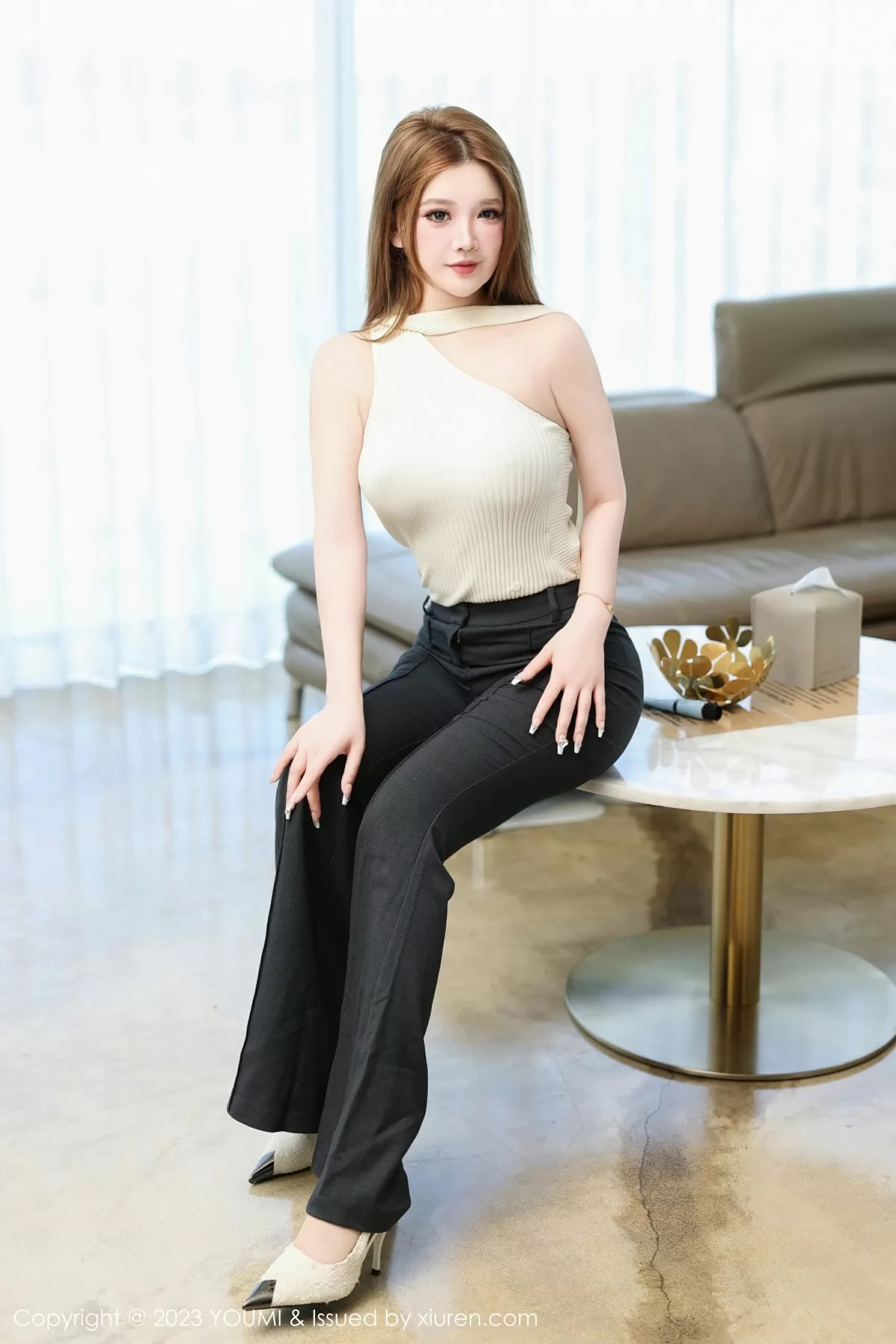 尤蜜荟 VOL.995 小海臀Rena [72P]