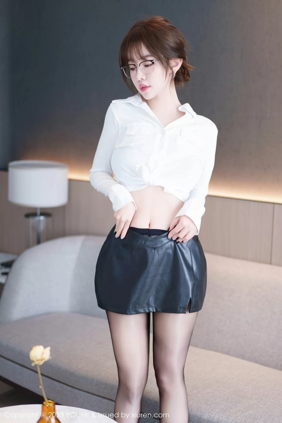 尤蜜荟 VOL.1012 王雨纯 [100P]