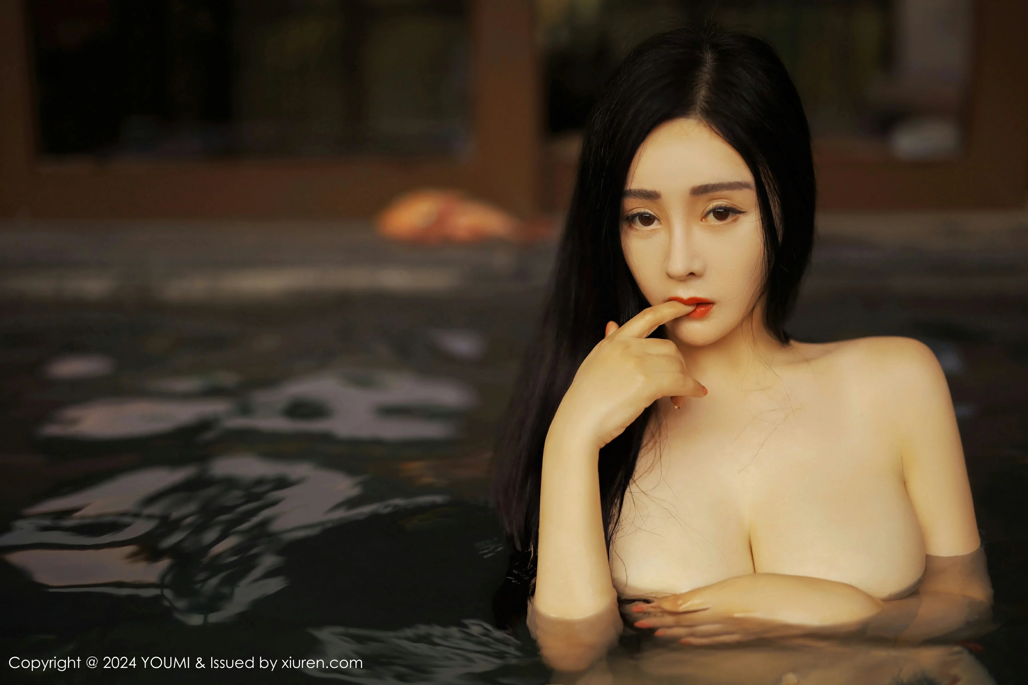 尤蜜荟 VOL.1058 允爾 [51P]