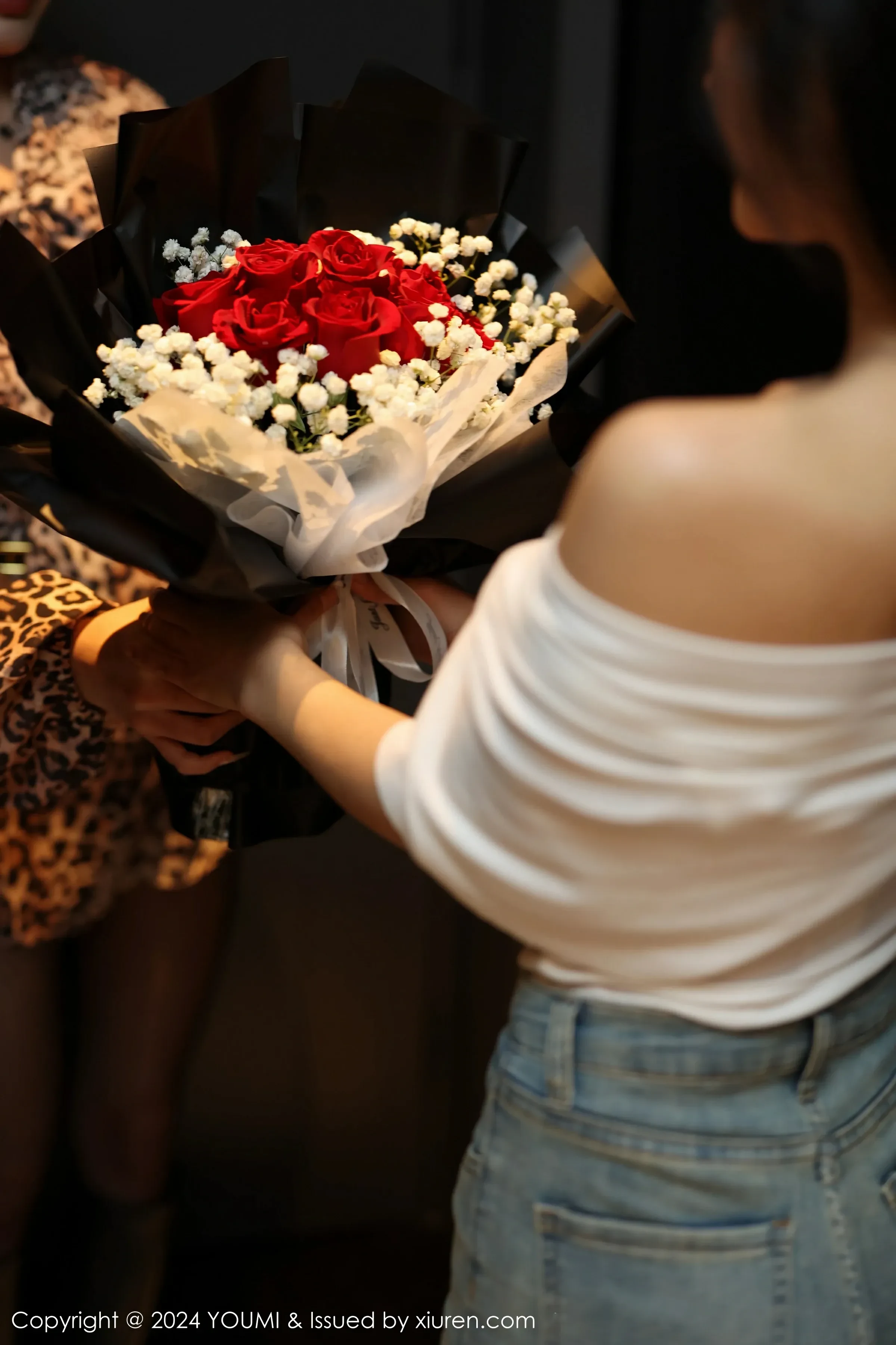 尤蜜荟 VOL.1061 谭小灵 模特合集 [99P]